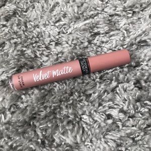 Victoria’s Secret Velvet Matte Cream Lip Stain